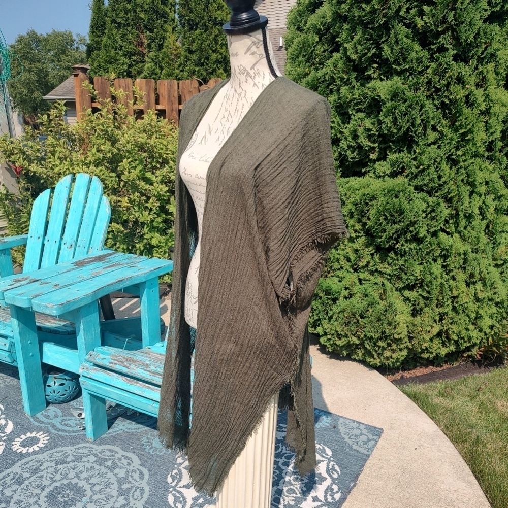 Sonoma Olive Green One Size Flowy Kimono Shawl! NWT
